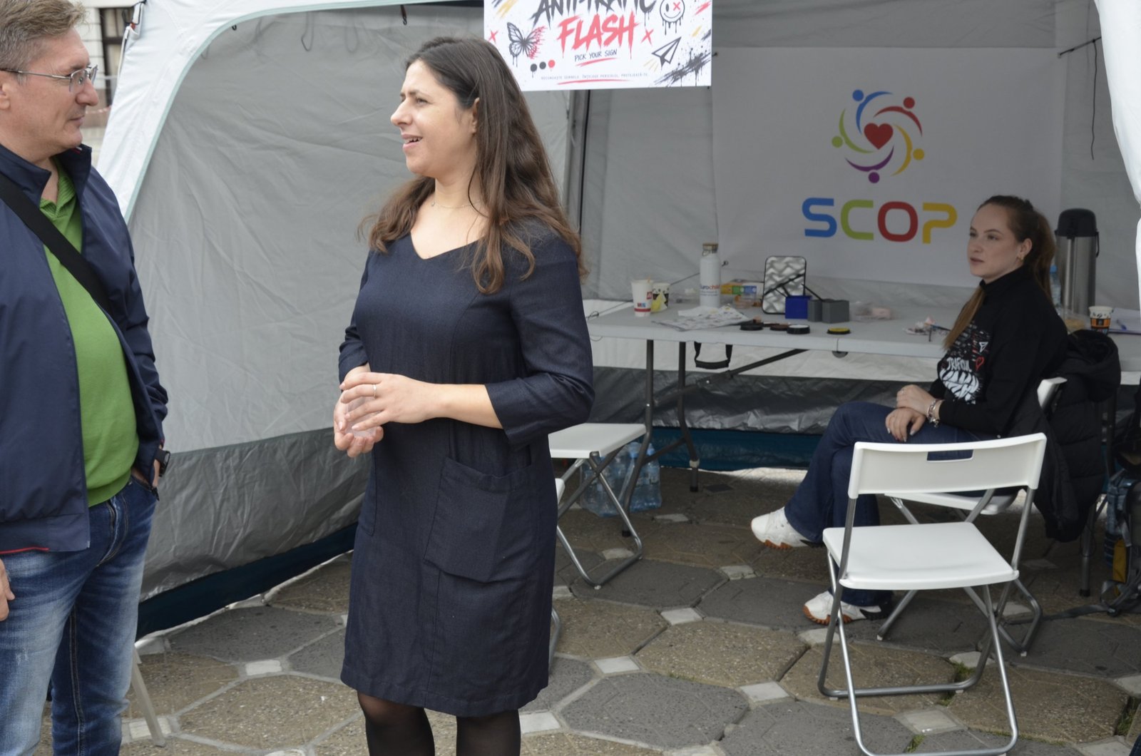 Standuri de prevenire, Piata Operei - fotografia 1.16