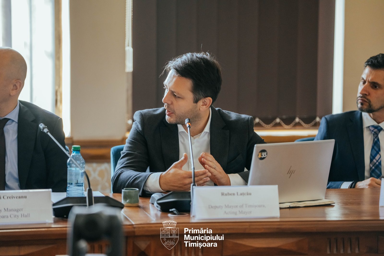 Ruben Lațcău, vorbind în timpul întâlnirii