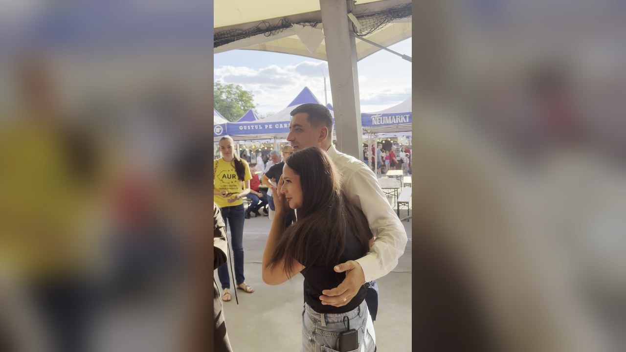 Președintele AUR în mulțime, la un eveniment de comunitate din Timiș